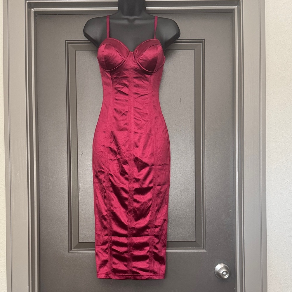 JLUXLABEL Burgundy Midi Dress